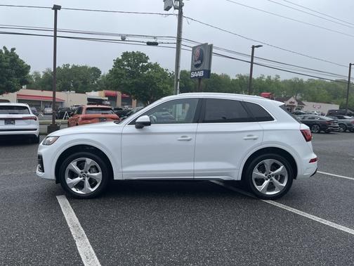 2021 Audi Q5 Premium Plus