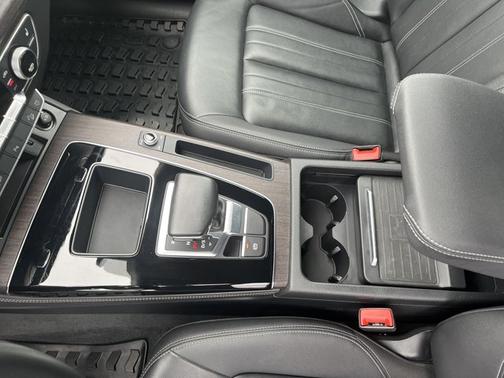 2021 Audi Q5 Premium Plus
