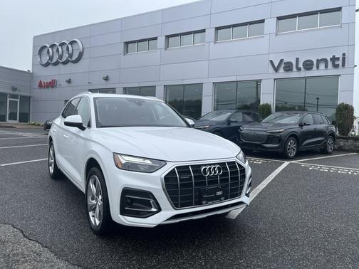2021 Audi Q5 Premium Plus