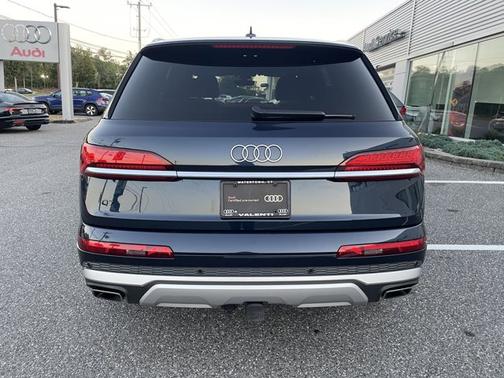 2025 Audi Q7 Premium Plus