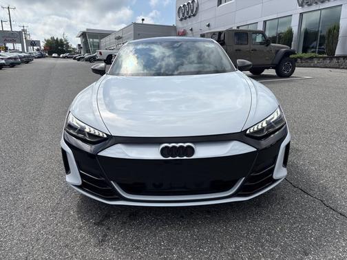 2022 Audi RS e-tron GT 4DR QTRO