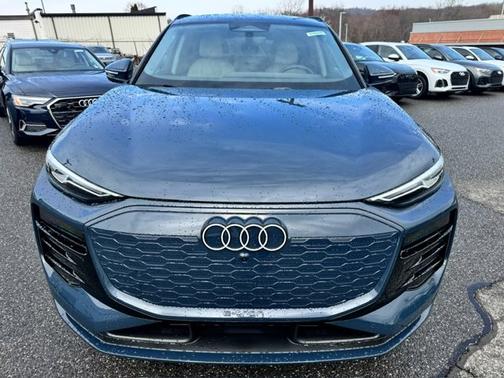 2025 Audi Q6 e-tron Premium