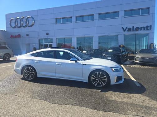 2025 Audi S5 Premium Plus