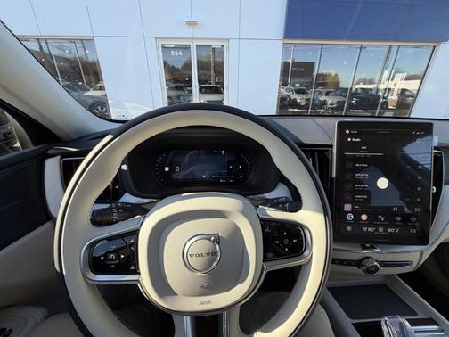 2026 Volvo XC60 Ultra