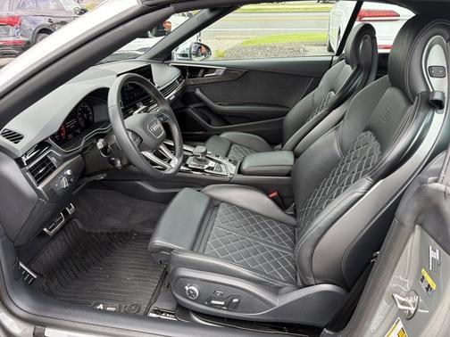 CHRONOS GRAY M 2023 Audi S5 Prestige