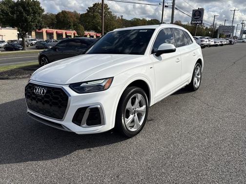 2023 Audi Q5 S line Premium Plus