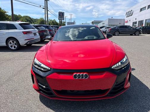 2023 Audi RS e-tron GT 4DR QTRO