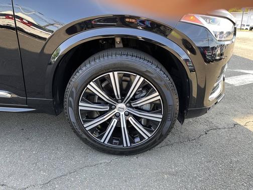2024 Volvo XC90 Core Bright Theme