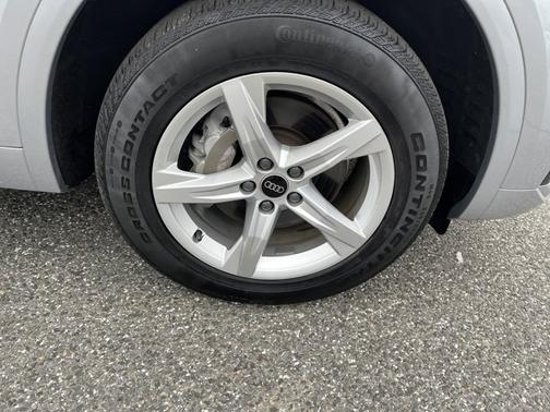2023 Audi Q5 Premium