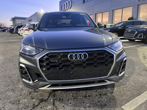 2021 Audi Q5 Premium Plus