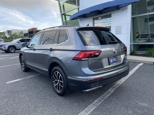 2021 Volkswagen Tiguan SE