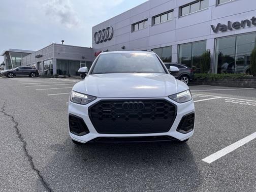 2025 Audi Q5 S line Premium Plus