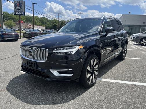 2024 Volvo XC90 Recharge Plug-In Hybrid Ultimate