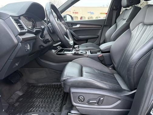 2023 Audi Q5 Sportback S line Premium Plus