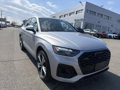 2023 Audi Q5 Sportback S line Premium Plus