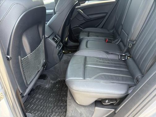 2023 Audi Q5 Sportback S line Premium Plus