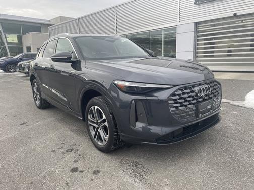 2025 Audi Q5 Premium Plus