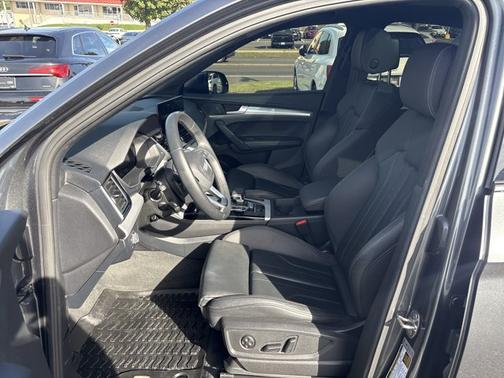 2023 Audi Q5 Sportback S line Premium Plus