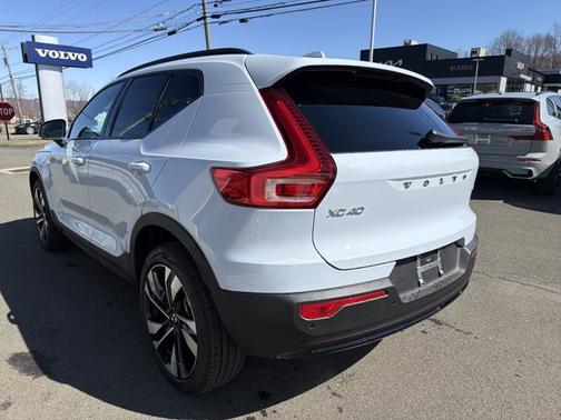 Cloud Blue 2026 Volvo XC40 Plus