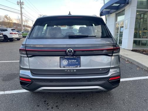 2025 Volkswagen Taos S