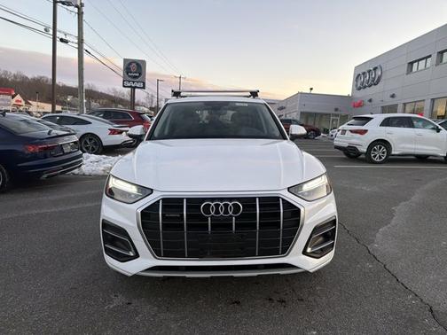 2023 Audi Q5 Premium Plus