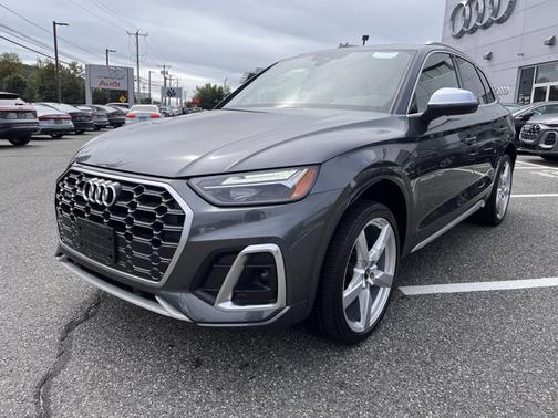 2022 Audi SQ5 Premium