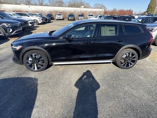2026 Volvo V60 Cross Country Ultra