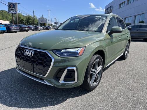2024 Audi Q5 S line Premium