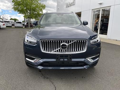 2023 Volvo XC90 Recharge Plug-In Hybrid Ultimate