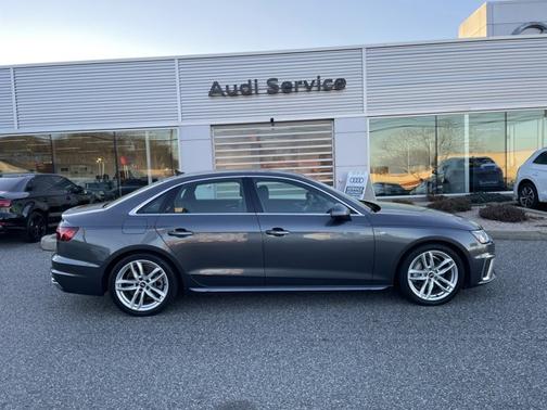 2022 Audi A4 S line Premium Plus
