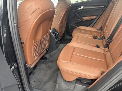 2023 Audi Q5 S line Premium Plus