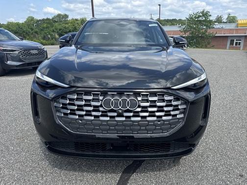 2025 Audi Q5 Premium