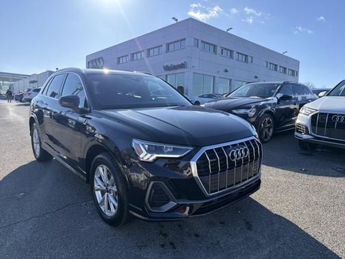 2025 Audi Q3 S line Premium Plus