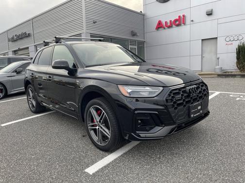 2024 Audi Q5 S line Premium Plus