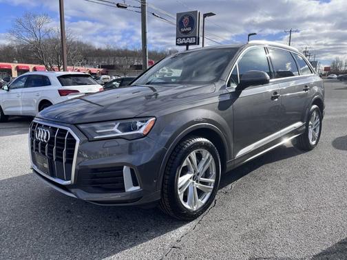 2021 Audi Q7 Premium Plus