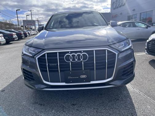 2021 Audi Q7 Premium Plus