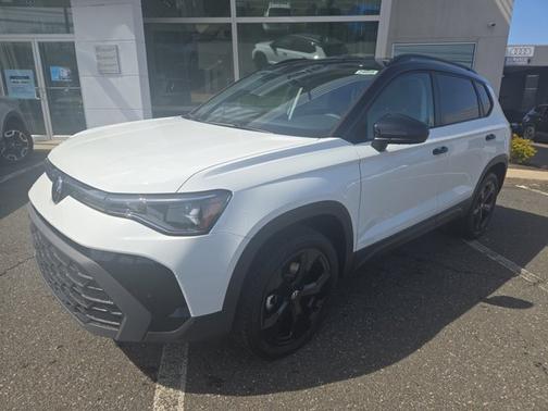 2025 Volkswagen Taos SE Black