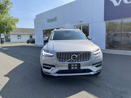 2023 Volvo XC90 Recharge Plug-In Hybrid Ultimate