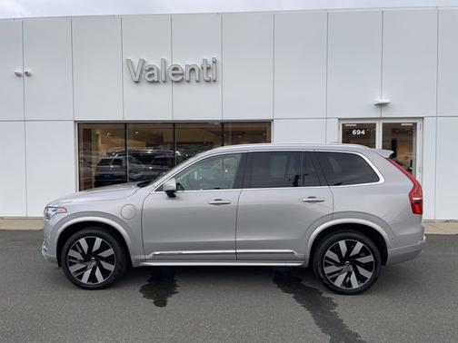 2023 Volvo XC90 Recharge Plug-In Hybrid Ultimate