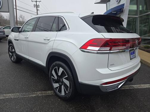 2025 Volkswagen Atlas Cross Sport 2.0T SEL