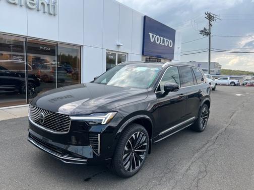 2025 Volvo XC90 Plus