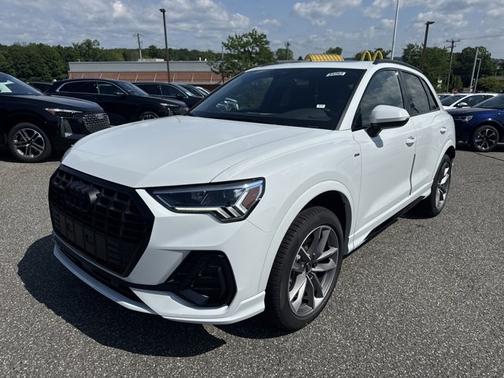 2025 Audi Q3 S line Premium
