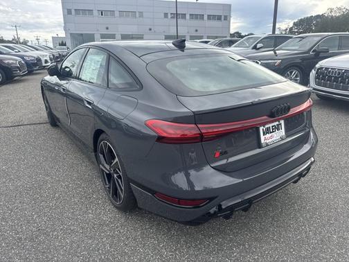 2025 Audi S6 e-tron Premium Plus