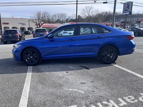 2024 Volkswagen Jetta SE