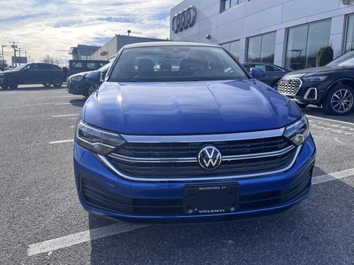 2024 Volkswagen Jetta SE