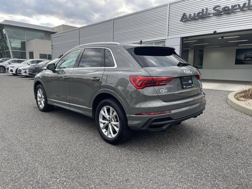 2023 Audi Q3 S line Premium Plus