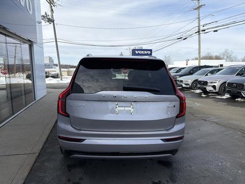 2026 Volvo XC90 Ultra Dark Theme