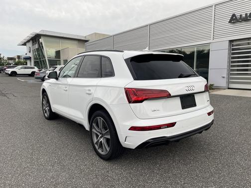 2025 Audi Q5 S line Premium