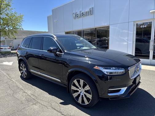 ONYX BLACK 2024 Volvo XC90 Recharge Plug-In Hybrid Ultimate