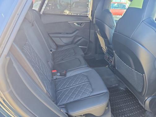 2022 Audi SQ8 Prestige
